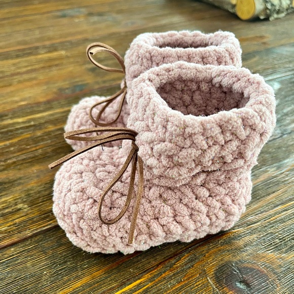 Plush Blush Baby Booties - Picture 1 of 3